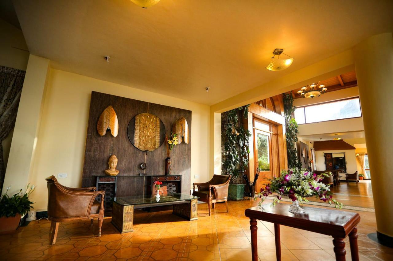 Hotel La Montana By Tgi à Ooty Extérieur photo